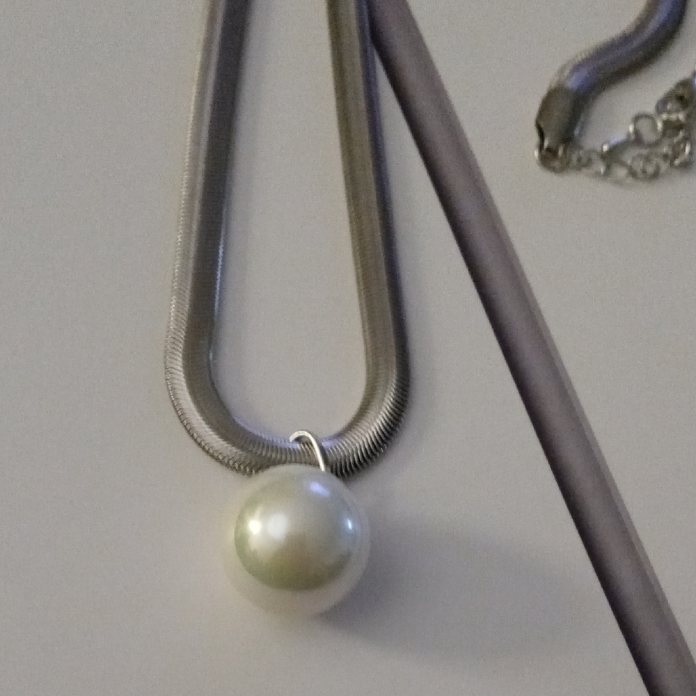 Contemporary Pearl Pendant Necklace with Silver Chain